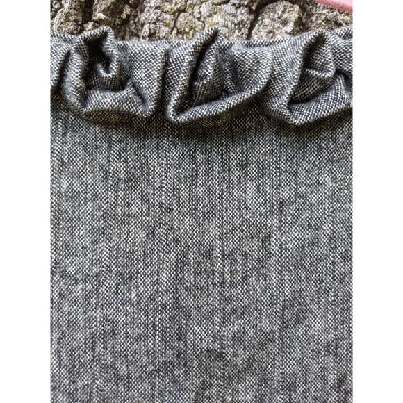 Saks Fifth Avenue Gray Wool Dress with Roses size 4 - Picture 16 of 16